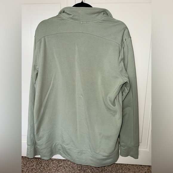 Green all in motion pullover sweatshirt. Size medium. - Picture 2 of 3